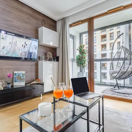 شقة Flat With Quiet Loggia